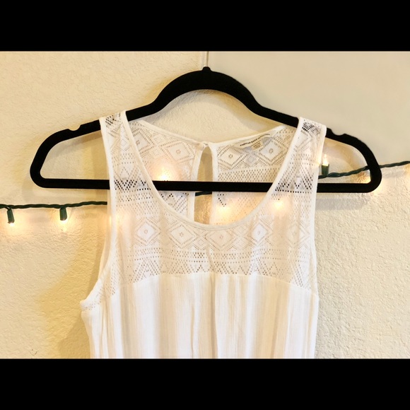 AE White Maxi Dress - Picture 3 of 4